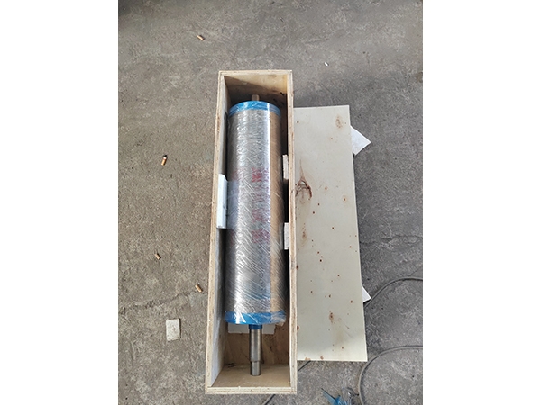 φ219x900永磁滾筒，4000GS