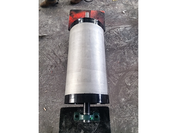 φ400x650永磁滾筒，3500GS