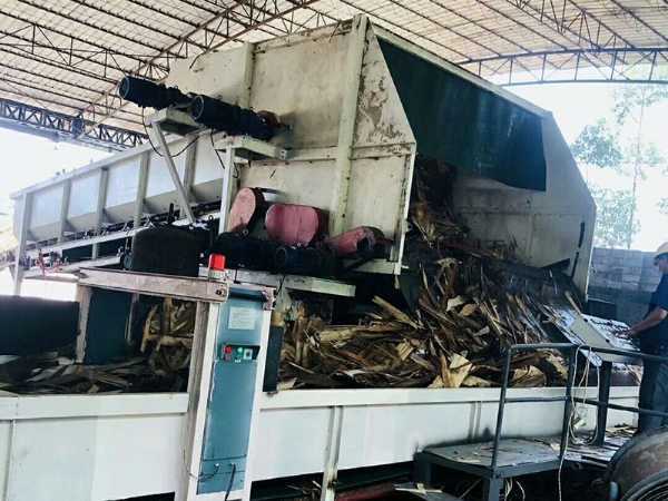 除石上料機(jī)